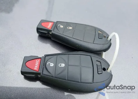 2020 Jeep Cherokee Latitude 4X4 из США, поврежденный, VIN 1C4PJMCB5LD636295